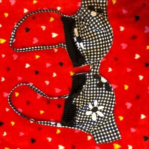 Black and White Checkered Floral Women's Swimsuit Top